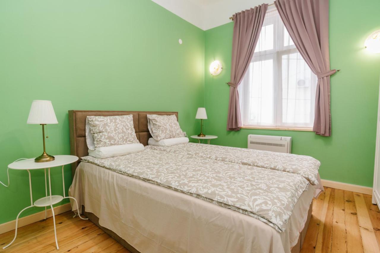Апартамент Elsor Burgas City Eksteriør billede